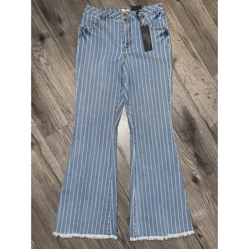 VERSONA Women's Modern Flare Blue & White Striped High Waisted Jeans Size 6 NWT